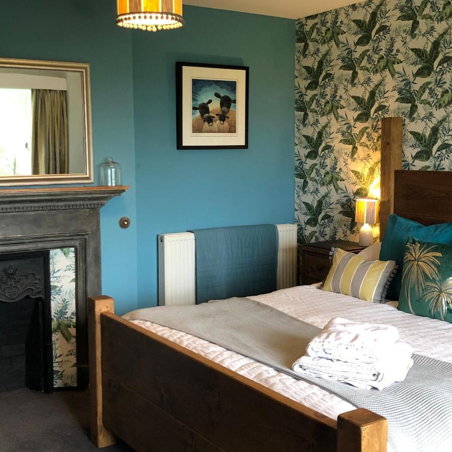 The Hollow Bed And Breakfast Great Longstone Eksteriør billede